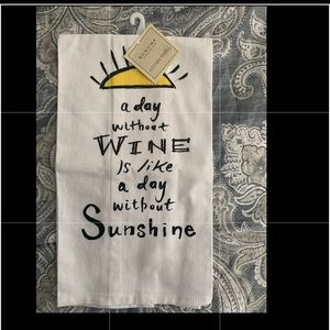 Sonoma Kitchen towel NWT-“A day without wine”